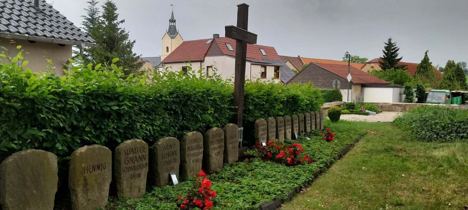 FH_Großröda_Gräber Flaksoldaten_1